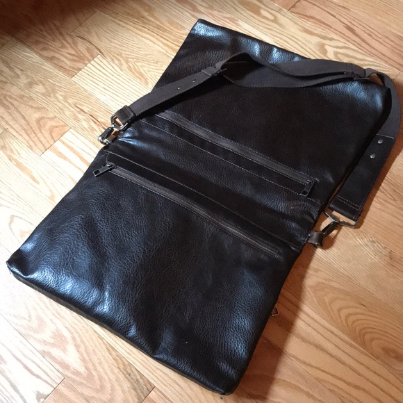 Laptop Bag / Satchel (Vegan Leather) - Picture 9 of 10